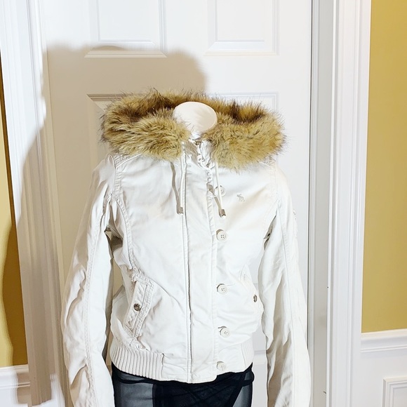 Abercrombie & Fitch Jackets & Blazers - Abercrombie & Fitch Canvas Bomber Jacket Sz M